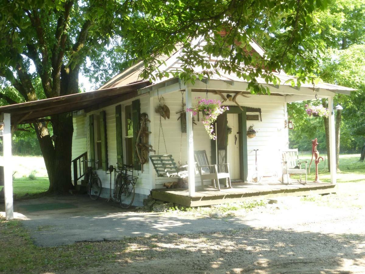 Mulberry Lavender Farm And B&B Extérieur photo