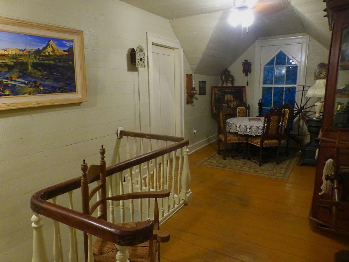 Mulberry Lavender Farm And B&B Extérieur photo