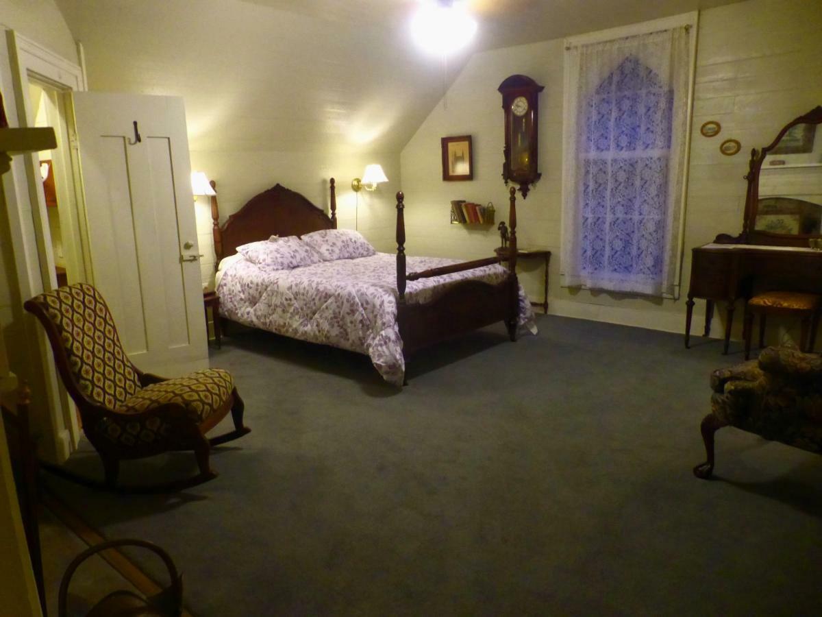 Mulberry Lavender Farm And B&B Extérieur photo